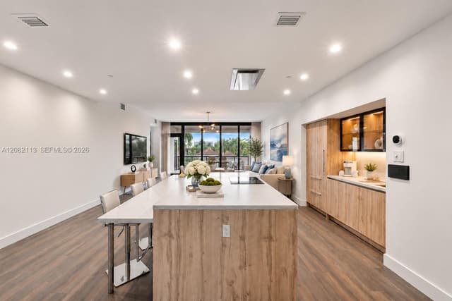 20 Isle Of Venice Dr # 302, Fort Lauderdale FL 33301 - Fort Lauderdale, FL - Photo 6