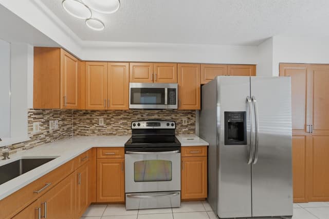 6093 POINTE REGAL Circle # 209, Delray Beach FL 33484 - Delray Beach, FL - Photo 2