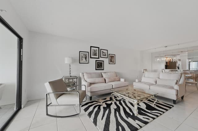 6093 POINTE REGAL Circle # 209, Delray Beach FL 33484 - Delray Beach, FL - Photo 7