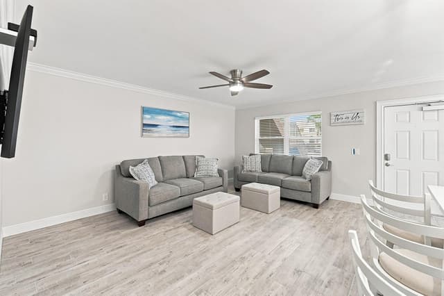 633 Normandy Lane, Delray Beach FL 33484 - Delray Beach, FL - Photo 4