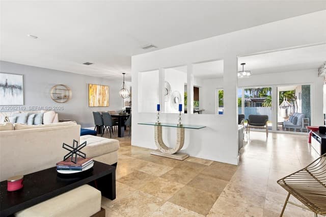 1103 Washington St, Hollywood FL 33019 - Hollywood, FL - Photo 7