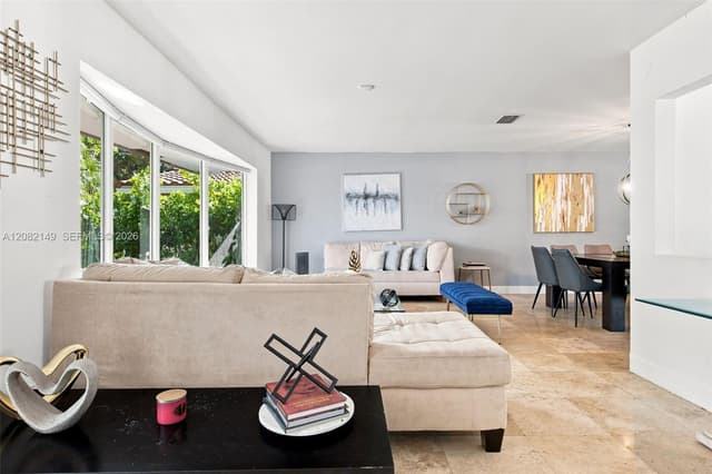 1103 Washington St, Hollywood FL 33019 - Hollywood, FL - Photo 5