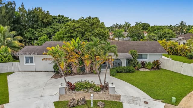 10711 SW 70th St, Miami FL 33173 - Miami, FL - Photo 2