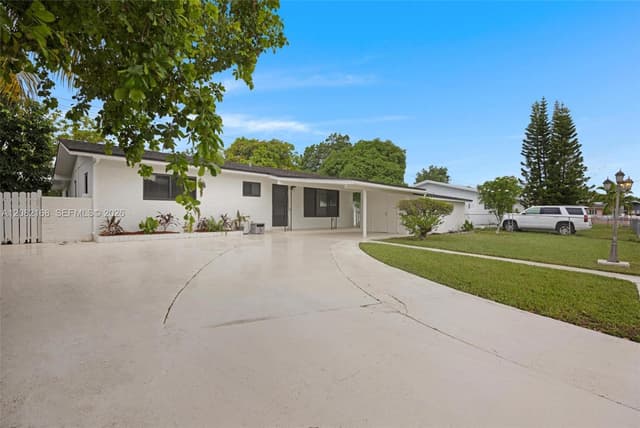12010 SW 177th Ter, Miami FL 33177 - Miami, FL - Photo 2