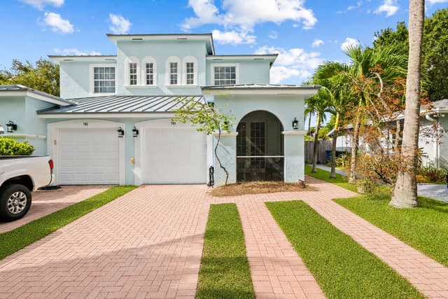 703 SW 16TH Court # 703, Fort Lauderdale FL 33315 - Fort Lauderdale, FL - Photo 2