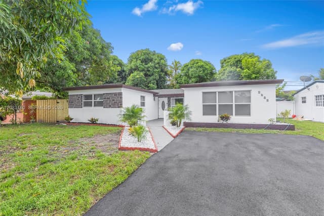 7320 Shalimar St, Miramar FL 33023 - Miramar, FL - Photo 3