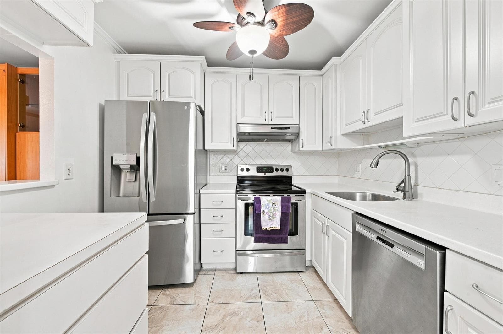 167 Valencia G, Delray Beach FL 33446 - Delray Beach, FL - Photo 1