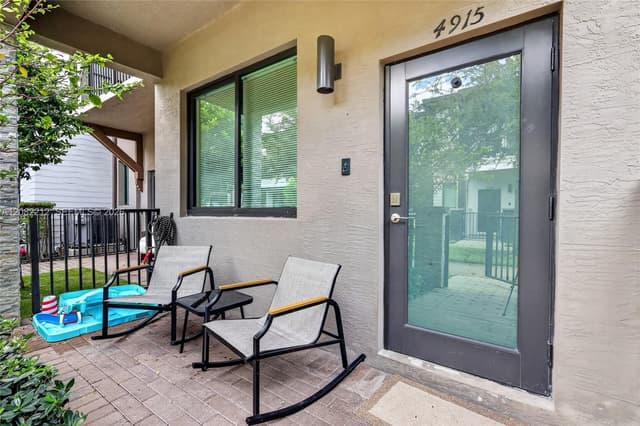 4915 NW 83rd Path # 4915, Doral FL 33166 - Doral, FL - Photo 7