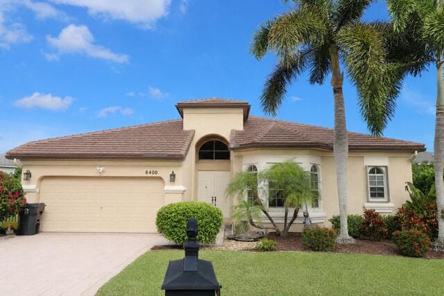 6400 Squirewood Way, Lake Worth FL 33467 - Lake Worth, FL - Photo 1
