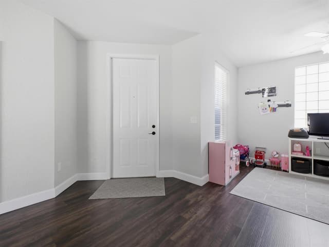 5676 Azalea Circle, West Palm Beach FL 33415 - West Palm Beach, FL - Photo 4