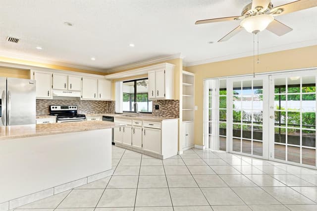 5088 Chelan Way, Lake Worth FL 33467 - Lake Worth, FL - Photo 7