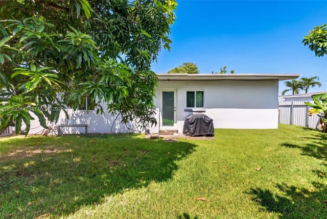 4105 SW 116th Ave, Miami FL 33165 - Miami, FL - Photo 2