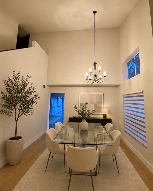 1246 NW 125th Ter, Sunrise FL 33323 - Sunrise, FL - Photo 2