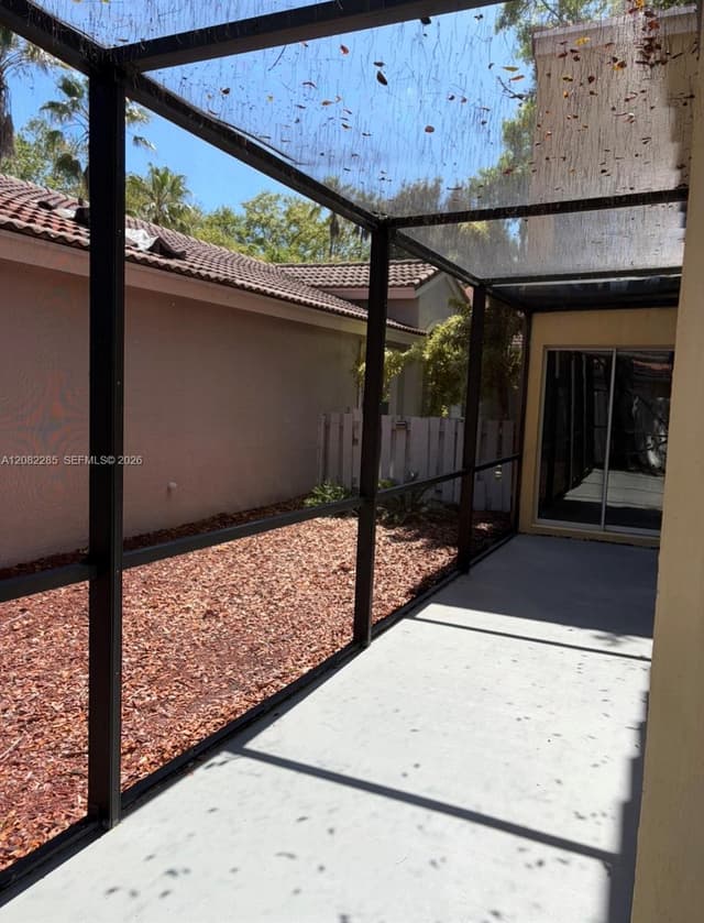 1246 NW 125th Ter, Sunrise FL 33323 - Sunrise, FL - Photo 3