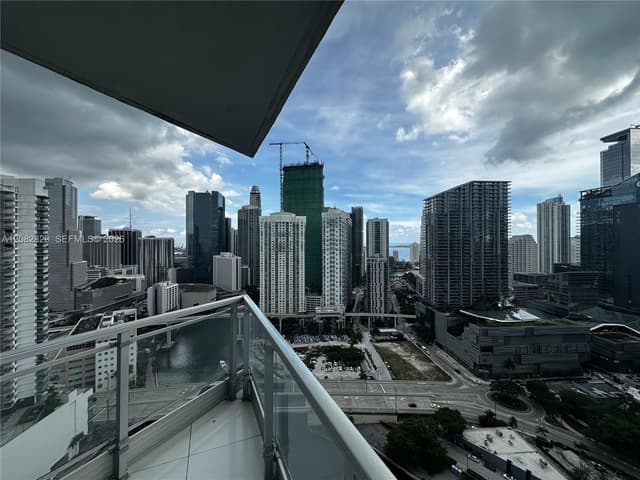 92 SW 3rd St # 3501, Miami FL 33130 - Miami, FL - Photo 2
