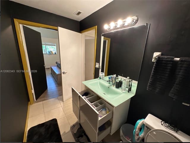 3405 NW 44th St # 204, Oakland Park FL 33309 - Oakland Park, FL - Photo 4