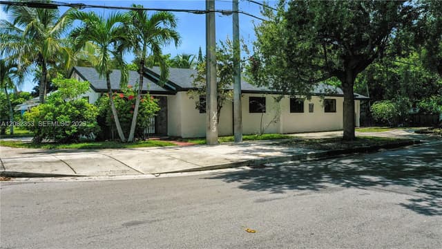 3471/3473 Plaza St, Miami FL 33133 - Miami, FL - Photo 3