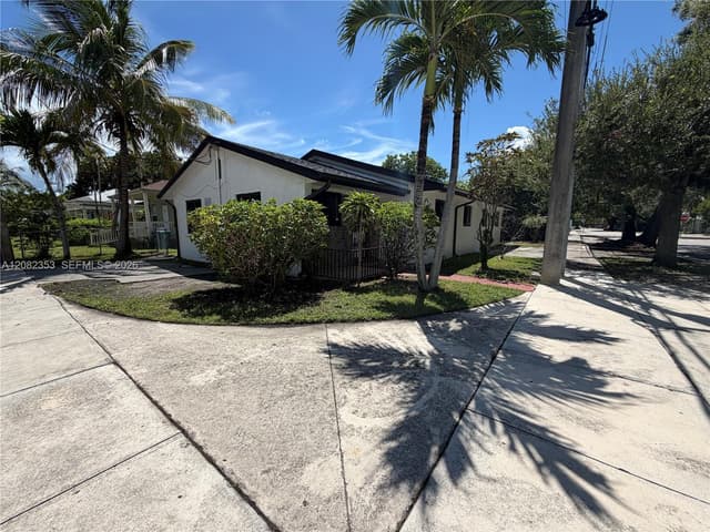 3471/3473 Plaza St, Miami FL 33133 - Miami, FL - Photo 4