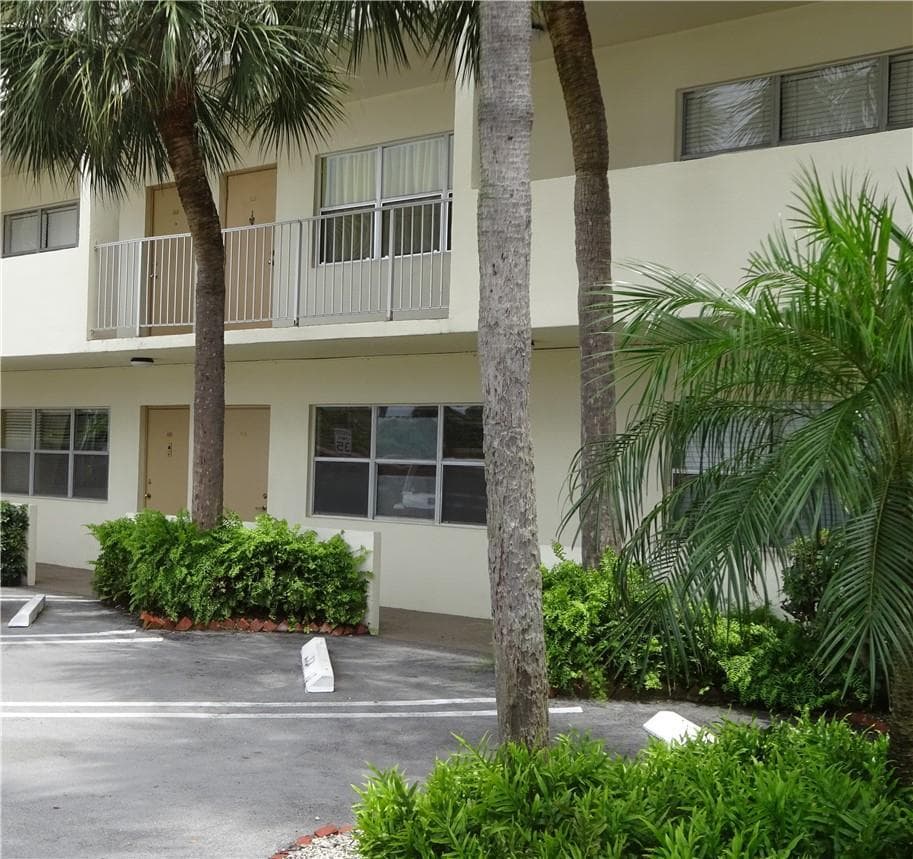2840 NE 14th Street Causeway # 109, Pompano Beach FL 33062 - Pompano Beach, FL - Photo 1
