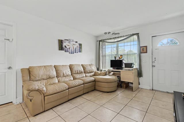 6714 ATLANTA Street, Hollywood FL 33024 - Hollywood, FL - Photo 4