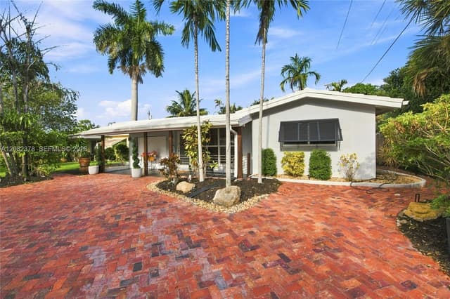 4620 NE 5th Ave, Oakland Park FL 33334 - Oakland Park, FL - Photo 2