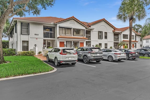 9632 Sills Drive E # 102, Boynton Beach FL 33437 - Boynton Beach, FL - Photo 2