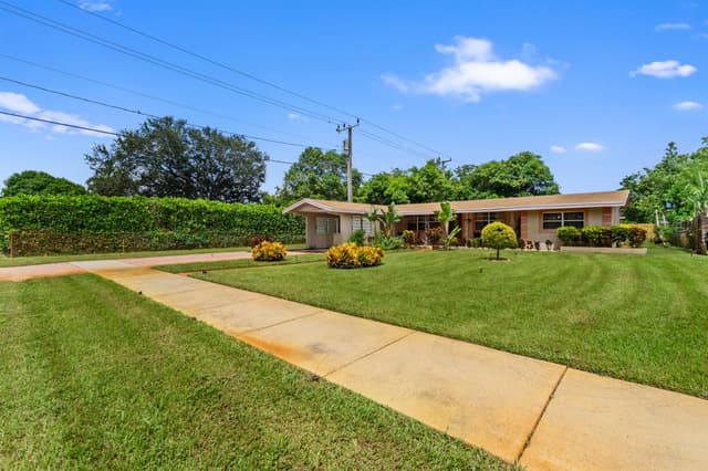316 NW 44th Avenue, Plantation FL 33317 - Plantation, FL - Photo 3