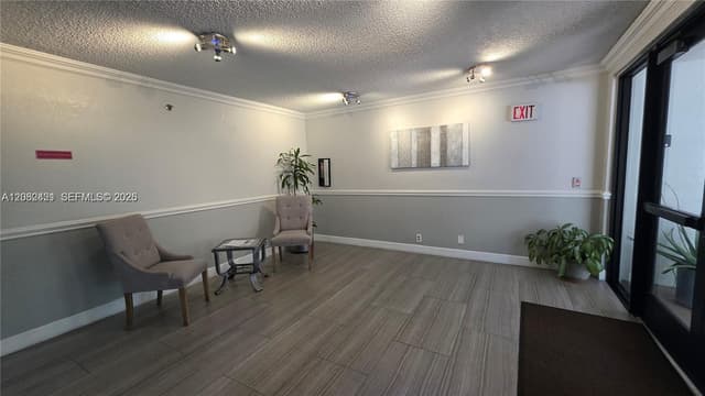 901 Hillcrest Dr # 215, Hollywood FL 33021 - Hollywood, FL - Photo 4