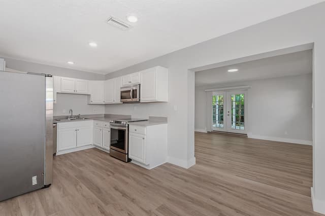 6720 SW 17TH Street, North Lauderdale FL 33068 - North Lauderdale, FL - Photo 7
