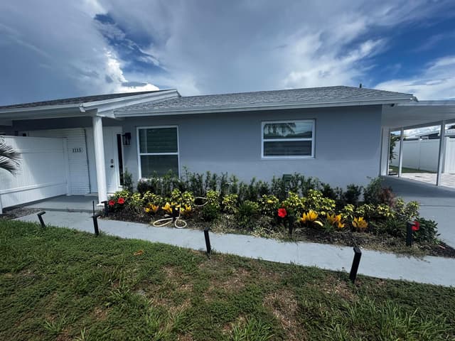 1115 Stillwater Drive, Jupiter FL 33458 - Jupiter, FL - Photo 2