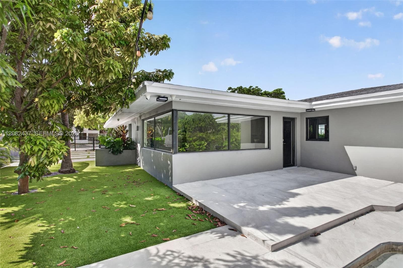 1215 NE 110th St, Miami FL 33161 - Miami, FL - Photo 1