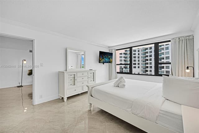 5225 Collins Ave # 1015, Miami Beach FL 33140 - Miami Beach, FL - Photo 4