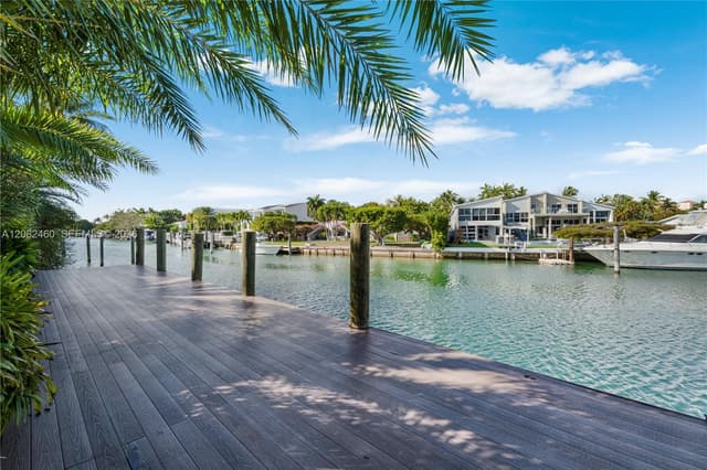 131 Cape Florida Dr, Key Biscayne FL 33149 - Key Biscayne, FL - Photo 3