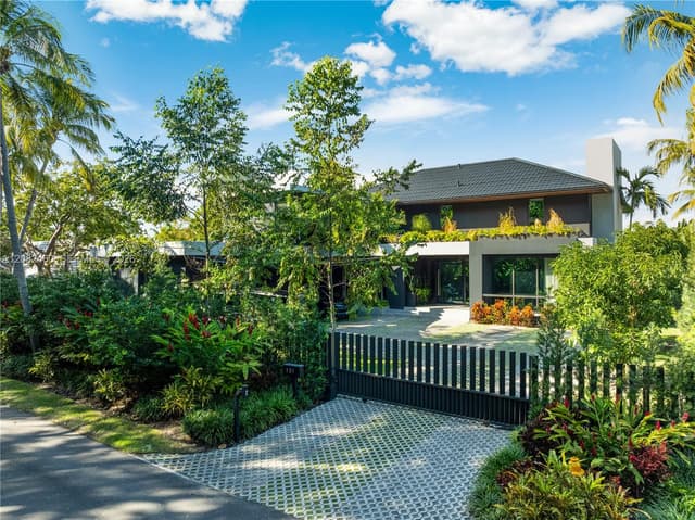 131 Cape Florida Dr, Key Biscayne FL 33149 - Key Biscayne, FL - Photo 4