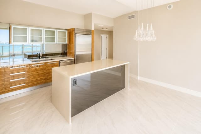 2020 N Bayshore Dr # 1710, Miami FL 33137 - Miami, FL - Photo 5