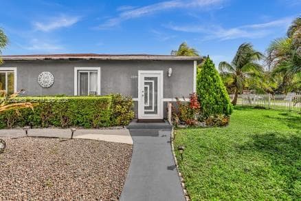 10055 NW 5th Ave, Unincorporated Dade County FL 33150