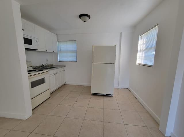 1853 NW 5th Street, Miami FL 33125 - Miami, FL - Photo 4
