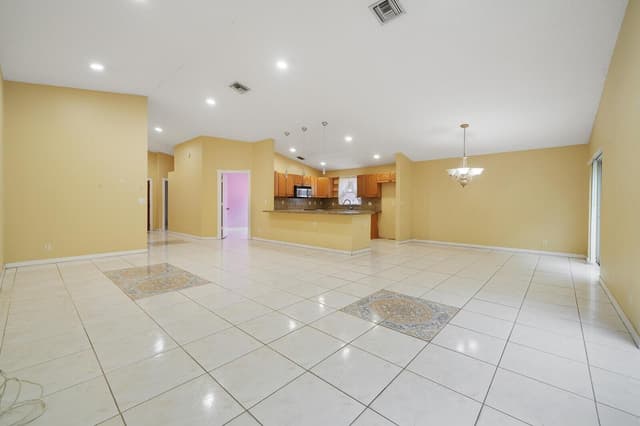 1296 Waterway Cove Drive, Wellington FL 33414 - Wellington, FL - Photo 6