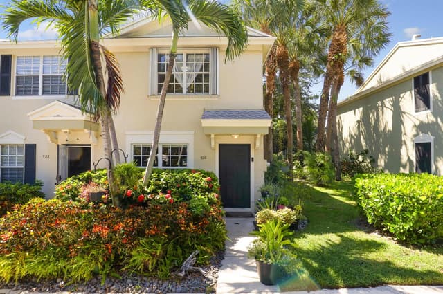 920 Kokomo Key Lane, Delray Beach FL 33483 - Delray Beach, FL - Photo 2