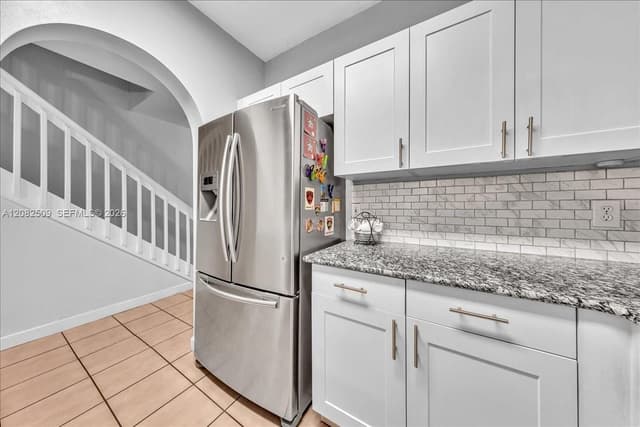 12152 SW 4th St, Pembroke Pines FL 33025 - Pembroke Pines, FL - Photo 7