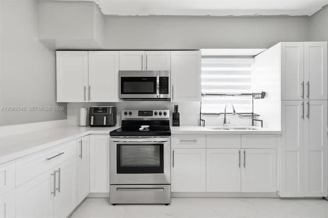 19801 NE 1st Ave, Miami FL 33179 - Miami, FL - Photo 5