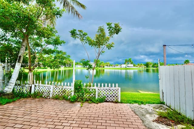 7132 SW 158th Path, Miami FL 33193 - Miami, FL - Photo 2