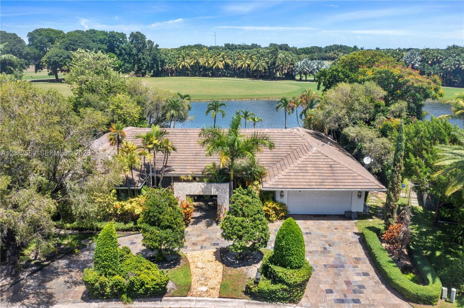 9448 NW 54th Doral Cir Ln, Doral FL 33178 - Doral, FL - Photo 1