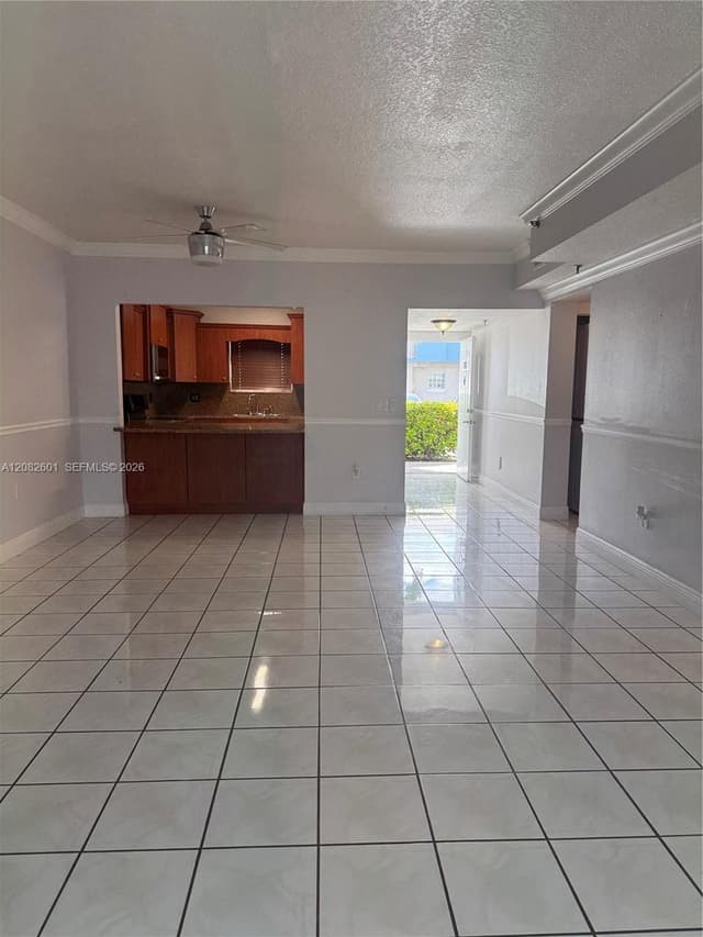 8380 NW 103rd St # 105G, Hialeah Gardens FL 33016 - Hialeah Gardens, FL - Photo 5