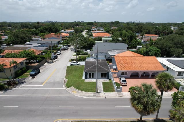 5941 Coral Way, Miami FL 33155 - Miami, FL - Photo 3