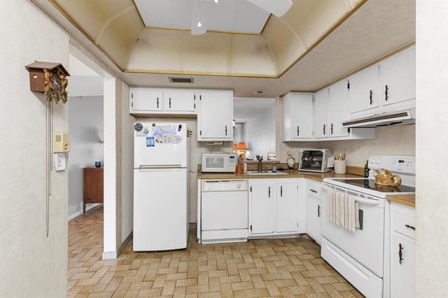 7624 NW 18TH Street # 407, Margate FL 33063 - Margate, FL - Photo 6