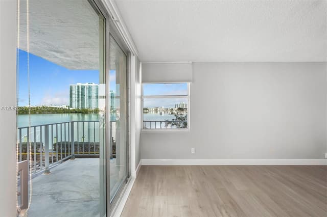 16558 NE 26th Ave # 2G, North Miami Beach FL 33160 - North Miami Beach, FL - Photo 6
