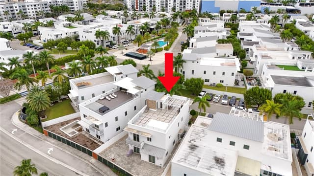 8340 NW 33 Terrace, Doral FL 33122 - Doral, FL - Photo 5