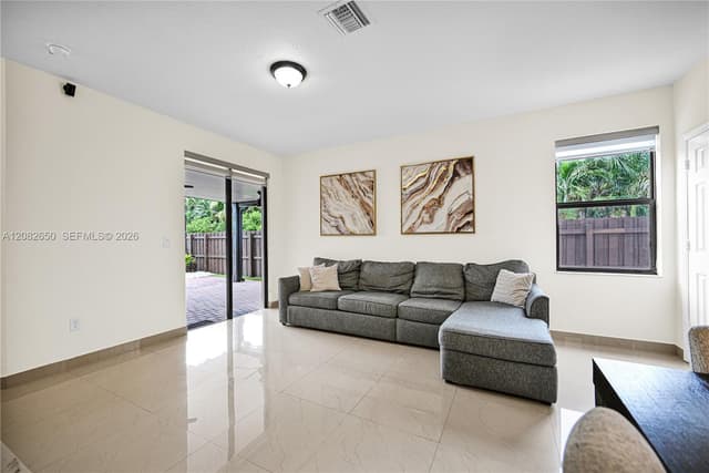 3803 NE 2nd St, Homestead FL 33033 - Homestead, FL - Photo 5