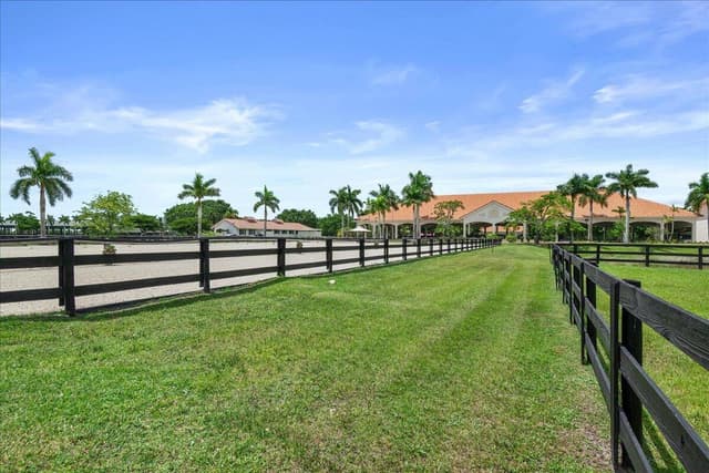 5625 140th Avenue S, Wellington FL 33449 - Wellington, FL - Photo 5